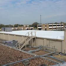 Slide of Dan's Top Choice Roofing