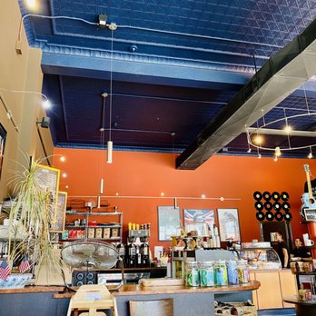 Rock 'n' Joe - Inside - Coffee & Tea Near Me - Caldwell, New Jersey