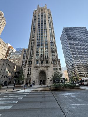 Tribune Tower by null