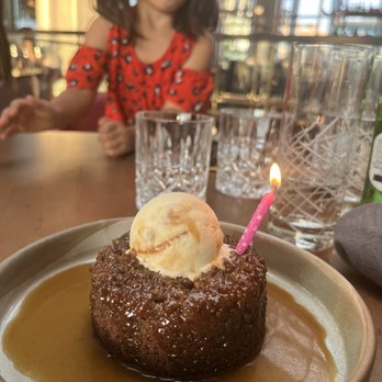 Gordon Ramsay Hell's Kitchen - Sticky toffee pudding - Desserts Near Me - Washington, DC, District of Columbia