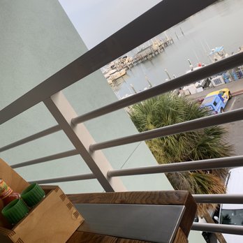 Crabby's Dockside - Seafood Near Me - Clearwater Beach, Florida