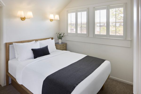 Maison Fleurie, A Four Sisters Inn by null