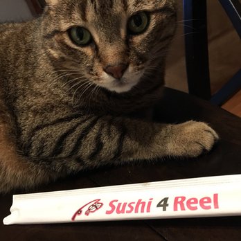 Sushi 4 Reel - Sushi Bars Near Me - Oceanside, California