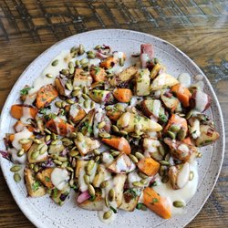 Ely's Ivy - Grilled radicchio salad