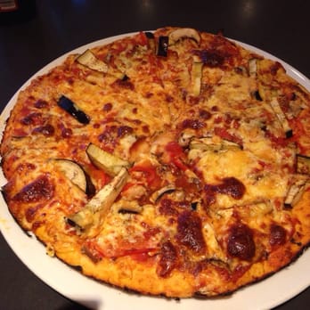 Pizza Mouse - Meine vegetarische Pizza mit Champignons, Paprika, Auberginen und Mozzarella. - Pizza Near Me - Butzbach, HE Pizza Mouse - Meine vegetarische Pizza mit Champignons, Paprika, Auberginen und Mozzarella. - Pizza Near Me - Butzbach, HE