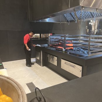 Hiroshi Sushi - Sushi Bars Near Me - Cancún, ROO