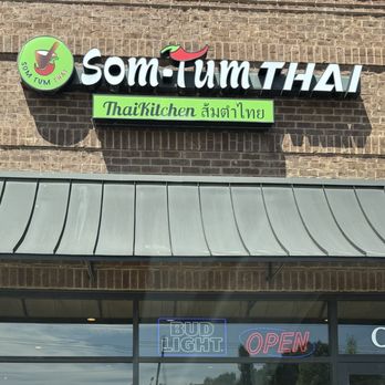 Som-Tum Thai - Front entrance - Thai Near Me - Murfreesboro, Tennessee