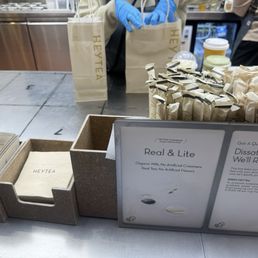 Hey Tea pick up counter