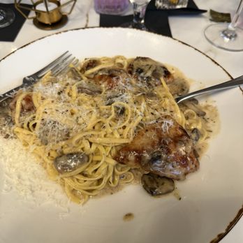 Tavola Mia - Chicken Marsala - Bars Near Me - Grosse Pointe, Michigan Tavola Mia - Chicken Marsala - Bars Near Me - Grosse Pointe, Michigan
