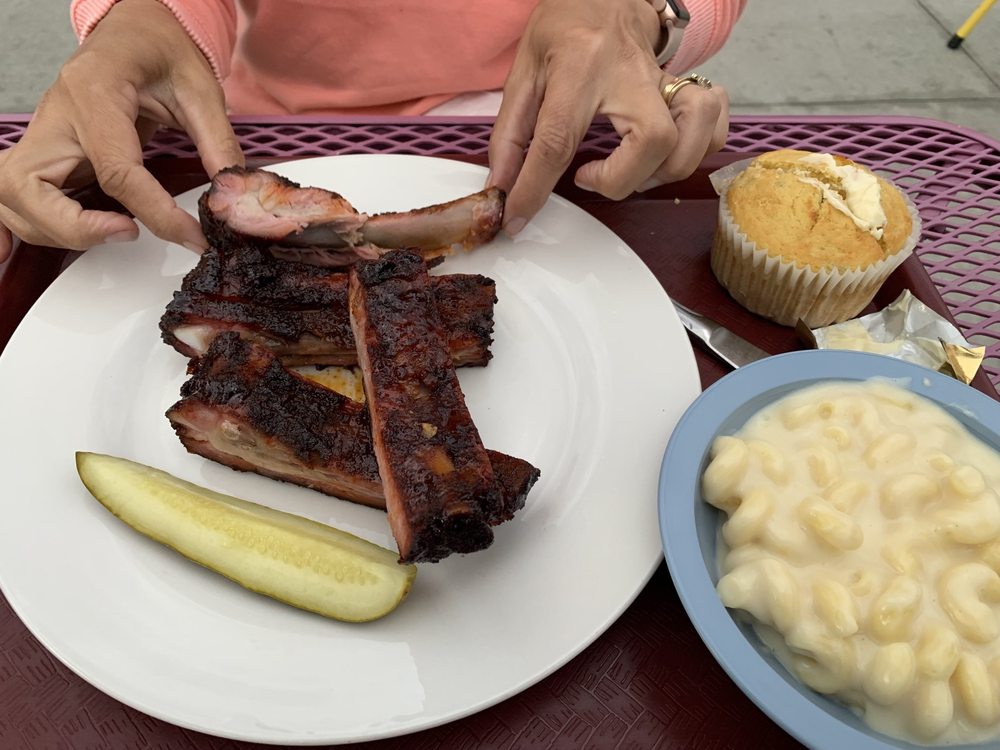 DOUG’S STEAK AND BBQ 20 Photos & 29 Reviews Barbeque 496 N Main