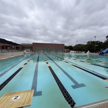 Creekmore Park Pool - Pool lanes - Swimming Pools Near Me - Fort Smith, Arkansas