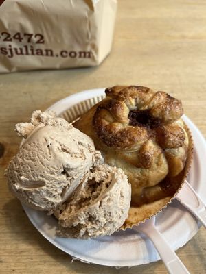 Mom's Pie House - Julian by null