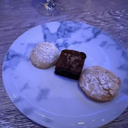 Naxos Taverna - Cookies & Bites