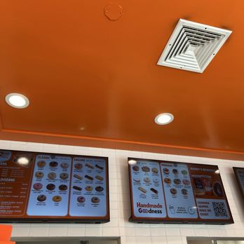 Randy’s Donuts - Donuts Near Me - New York, New York Randy’s Donuts - Donuts Near Me - New York, New York