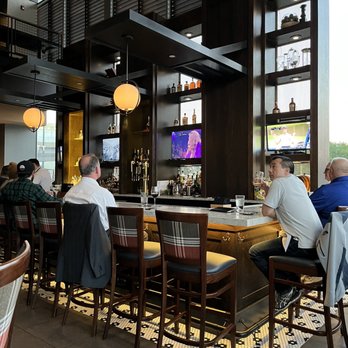 J Gilbert's - Pretty bar - Bars Near Me - Omaha, Nebraska
