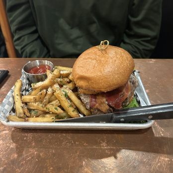 Hopworks Brewery - Whiskey Bomber Burger with garlic fries. Great bbq bacon burger. - Breweries Near Me - Portland, Oregon Hopworks Brewery - Whiskey Bomber Burger with garlic fries. Great bbq bacon burger. - Breweries Near Me - Portland, Oregon