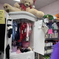 Cristons Dancewear - Leotards , Skirts , Leggings and more !