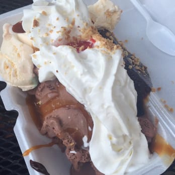 Margie's Candies - Turtle Sundae: 2 scoops of any ice cream of your choice with hot fudge, caramel, whipped cream, nuts and a cheery for $5.75. - Desserts Near Me - Chicago, Illinois