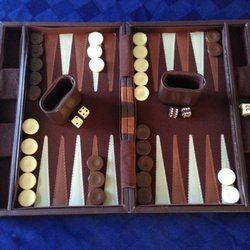 California Game Girls - Have Fun Learning How To Play Fast Moving Smart Games Like Backgammon!