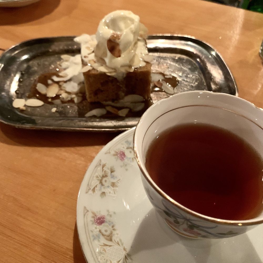 Sticking toffee pudding