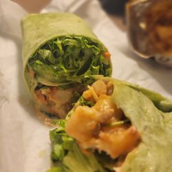 Mr Bubbles Sandwich House - Grilled Shrimp wrap with Sriracha mayo