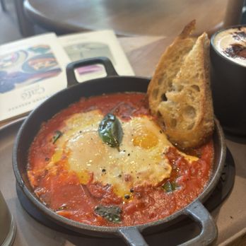 Starbucks Reserve Roastery Chicago - Eggs In Purgatory - Coffee Roasteries Near Me - Chicago, Illinois