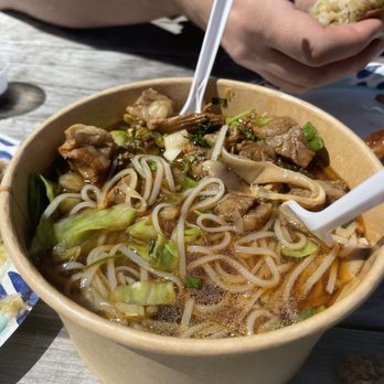 Dumpling Girls - Beef - Food Trucks Near Me - Bellingham, Washington