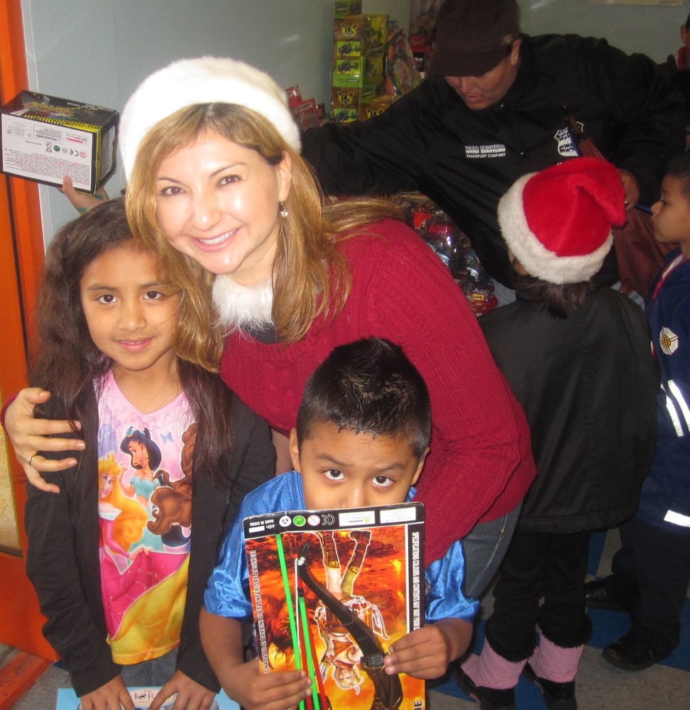 Health Clinic Salud & Familia X-Mas Toy Donation Event