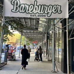 BAREBURGER UWS - Delectable Burgers at your palateble lips