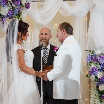 Premier Wedding Pastors - Officiants Near Me Premier Wedding Pastors - Officiants Near Me