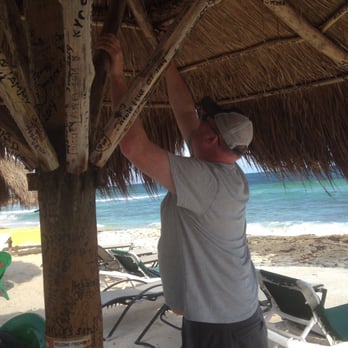Freedom in Paradise - Beach Bars Near Me - Cozumel, ROO