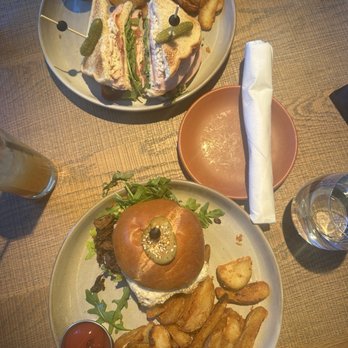 1Watson - Club Sandwich & Brisket Burger - Cocktail Bars Near Me - San Antonio, Texas 1Watson - Club Sandwich & Brisket Burger - Cocktail Bars Near Me - San Antonio, Texas