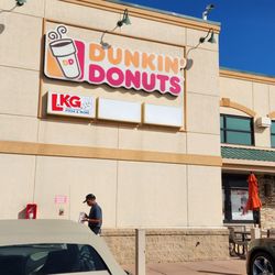 Dunkin' - Signage