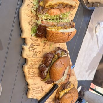 Crack - Burger sampler - Burgers Near Me - Long Beach, California Crack - Burger sampler - Burgers Near Me - Long Beach, California