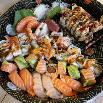 Akiko - Mini Sushi Boat Take-out - Japanese Near Me - Houston, Texas