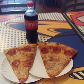 Tony's Pizza - Great pepperoni - Pizza Near Me - Dunedin, Florida Tony's Pizza - Great pepperoni - Pizza Near Me - Dunedin, Florida