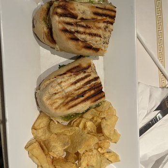 La Brasserie - Chicken Pesto sandwich - Breakfast & Brunch Near Me - San Juan, Puerto Rico La Brasserie - Chicken Pesto sandwich - Breakfast & Brunch Near Me - San Juan, Puerto Rico