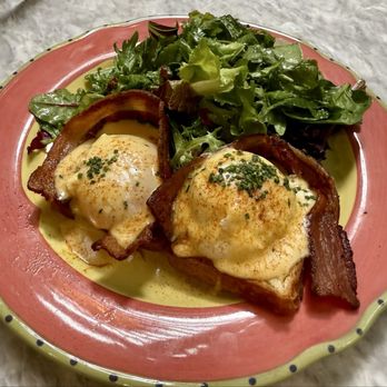 Oh La La - Brioche Eggs Benedict - Bakeries Near Me - Pasadena, California Oh La La - Brioche Eggs Benedict - Bakeries Near Me - Pasadena, California