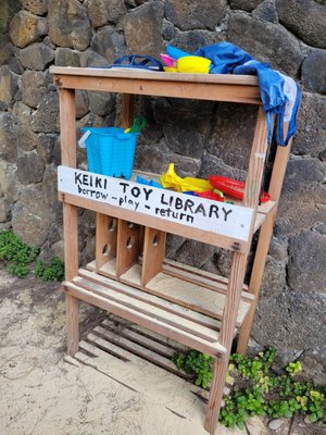 Lanikai Beach by null