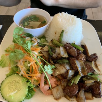 Pho Vina - Stir fry steak - Vietnamese Near Me - Anaheim, California