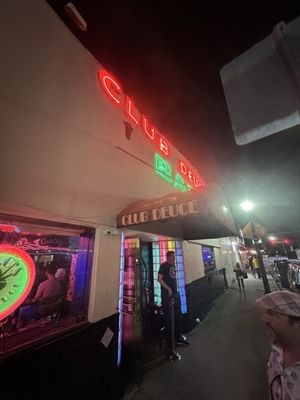 Mac's Club Deuce by null