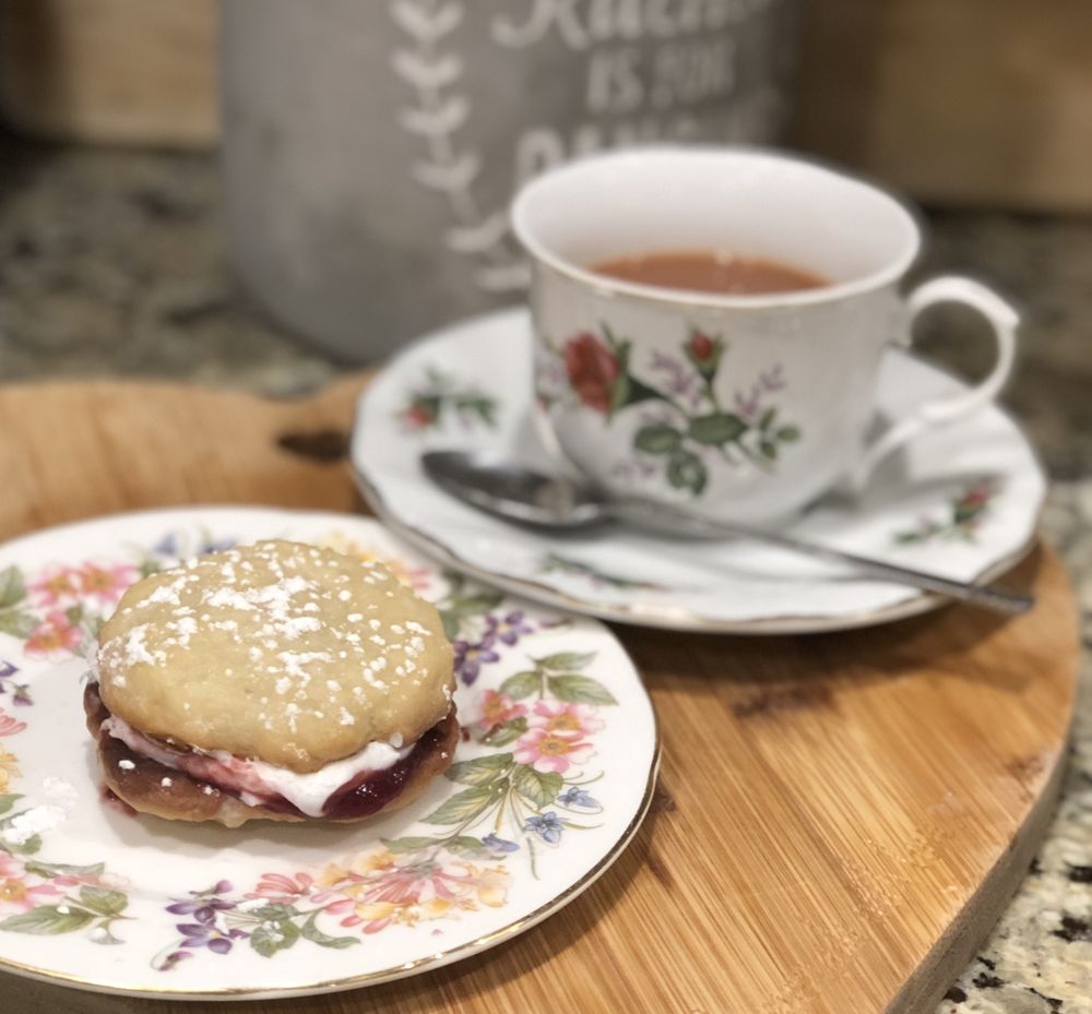 LINDA’S COTTAGE KITCHEN Updated September 2024 Request a Quote