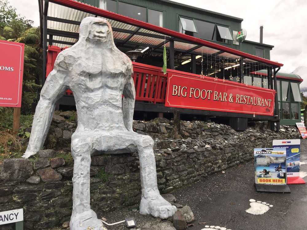 Bigfoot Bar & Restaurant