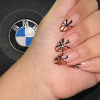 V's Nails Spa - Nail Salons Near Me - Irvine, California