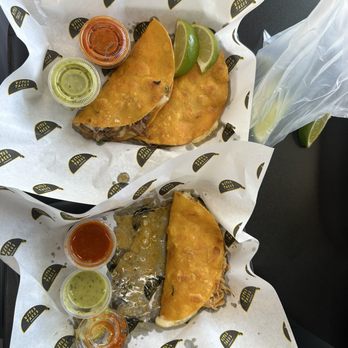 Vitos Tacos - Beef and chicken tacos!! - Tacos Near Me - Las Vegas, Nevada Vitos Tacos - Beef and chicken tacos!! - Tacos Near Me - Las Vegas, Nevada