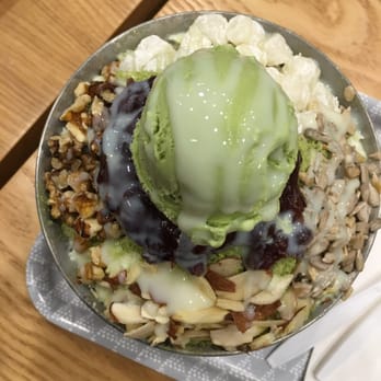 Cocohodo - Green tea Bingsoo - Desserts Near Me - Flushing, New York Cocohodo - Green tea Bingsoo - Desserts Near Me - Flushing, New York