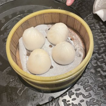 Dragon Beaux - Custard Crystal Dumpling (4) - Dim Sum Near Me - San Francisco, California Dragon Beaux - Custard Crystal Dumpling (4) - Dim Sum Near Me - San Francisco, California