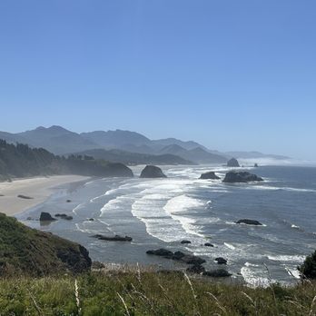 Ecola State Park - Looking towards Cannon Beach - Parks Near Me - Cannon Beach, Oregon
