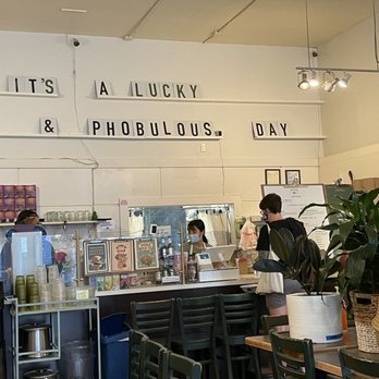 Lucky's Pho - customers at the counter - Vietnamese Near Me - Seattle, Washington Lucky's Pho - customers at the counter - Vietnamese Near Me - Seattle, Washington