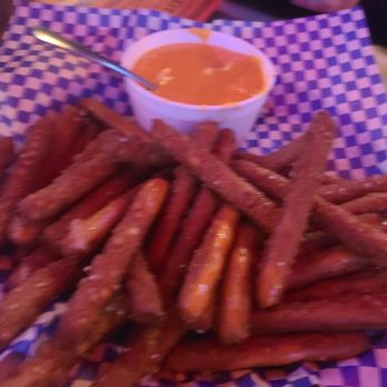 Ice House - Pretzel & Cheese - Sports Bars Near Me - Omaha, Nebraska